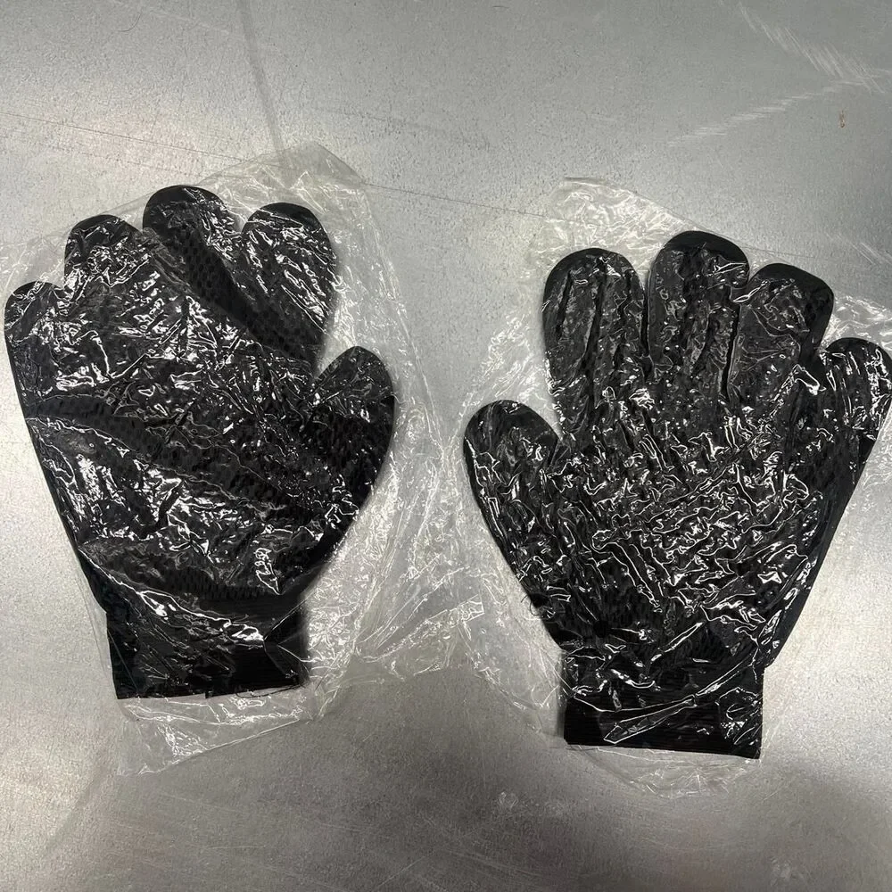 Unbranded Women's Pink and Black Gloves